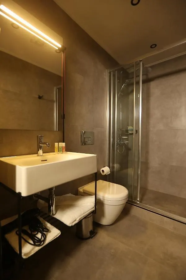 Moja City Hotel 이스탄불 2*,